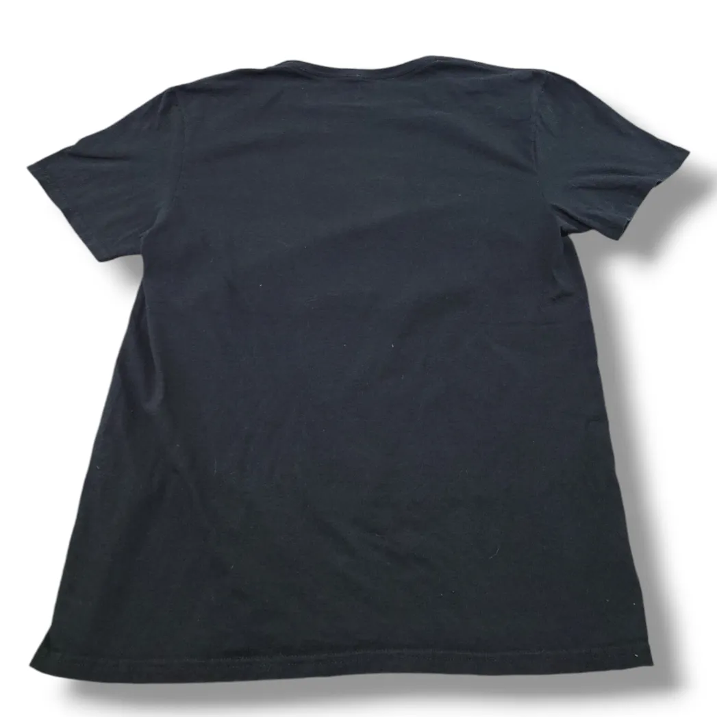 Netflix  Stranger Things Shirt Size Medium Evil "Hellfire Club" Graphic Print Tee Unisex T-shirt - Image 4