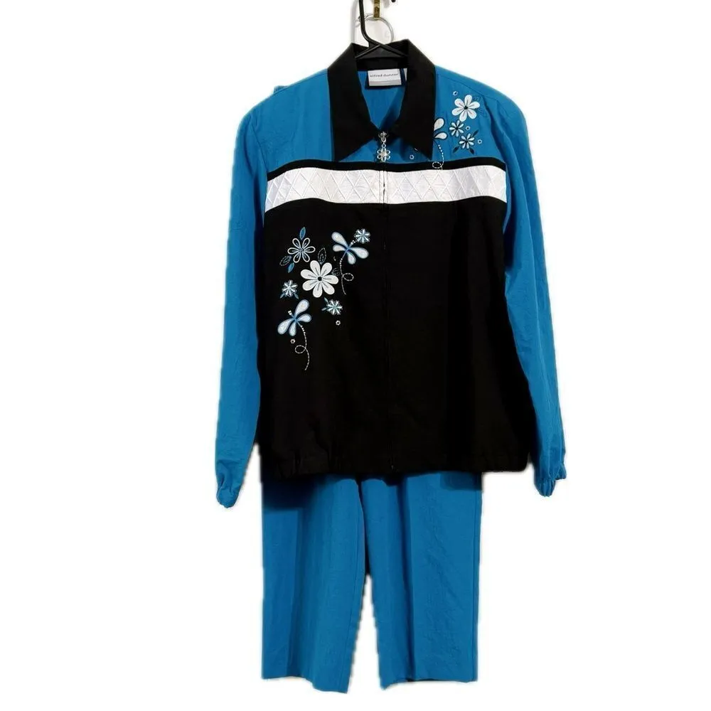 Vintage Alfred‎ Dunner women’s size 10 P windbreaker tracksuit with pockets - Image 2