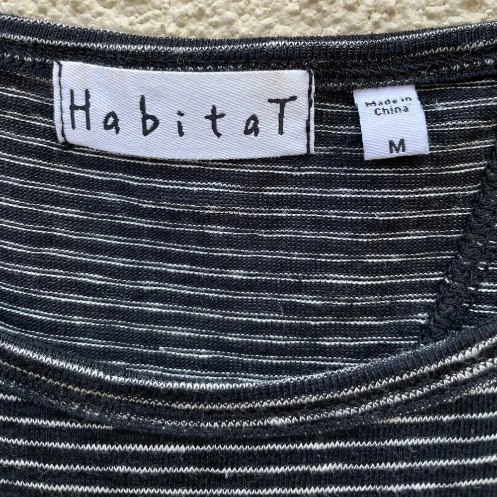 Habitat Black & White Loose Fit Tee Faux Wrap M - Image 4