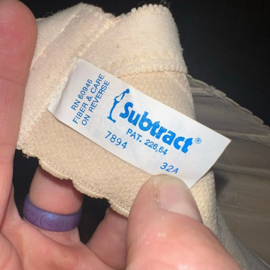 Subtract vintage cream bustier strapless corset 32A bra - Image 3