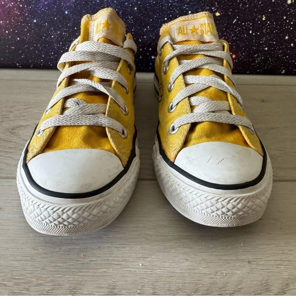 Vintage Converse All Stars Yellow Low Sneakers Women Sz 6 Grunge Skate - Image 2