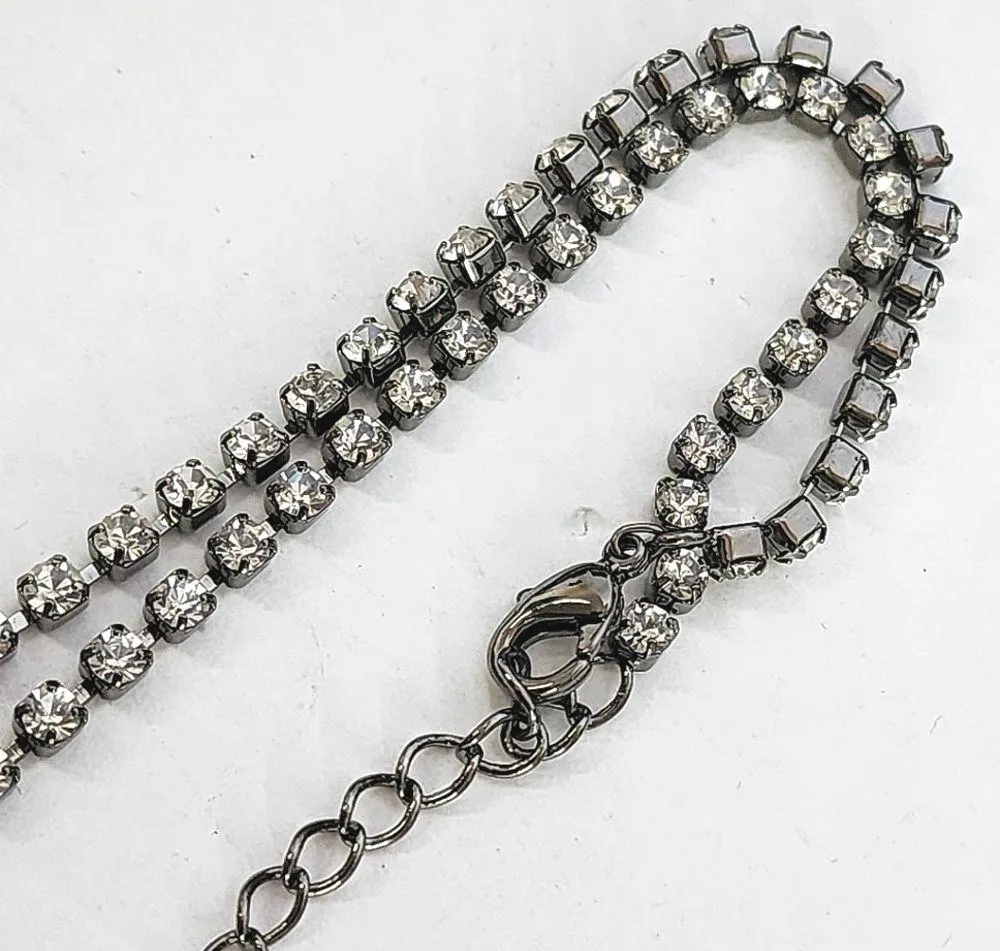 Elegant Crystal Rhinestone Necklace Earrings Set Silver - Image 4