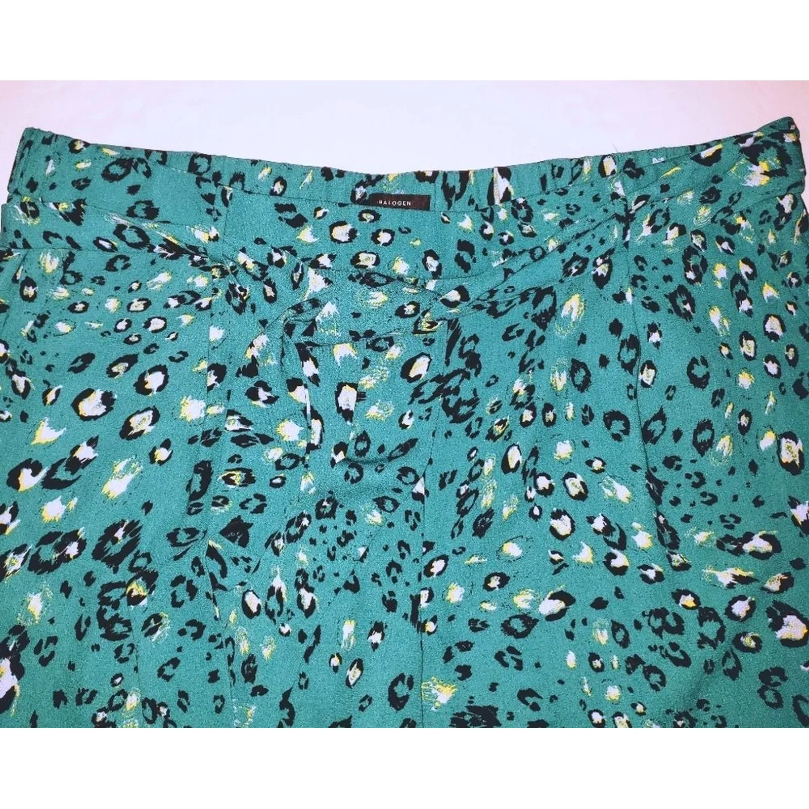 Halogen Pants NEW Womens Plus 1X 14 16 Green Leopard Crop Wide Leg‎ Trousers - Image 3