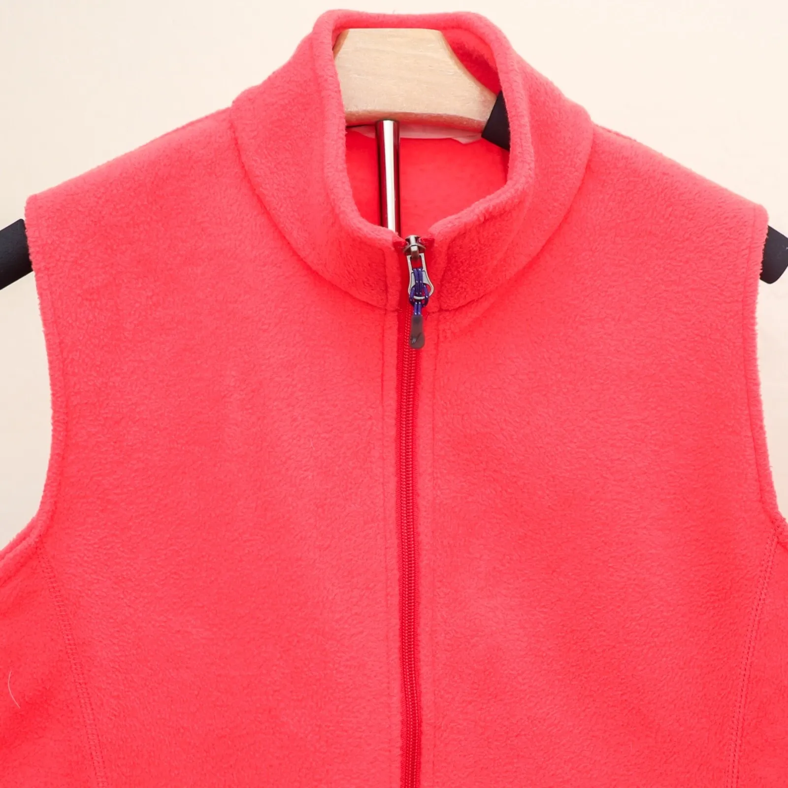 Woolrich Andes Fleece Vest Women's Medium Coral‎ Pink Full Zip Cold Weather Soft - Image 2