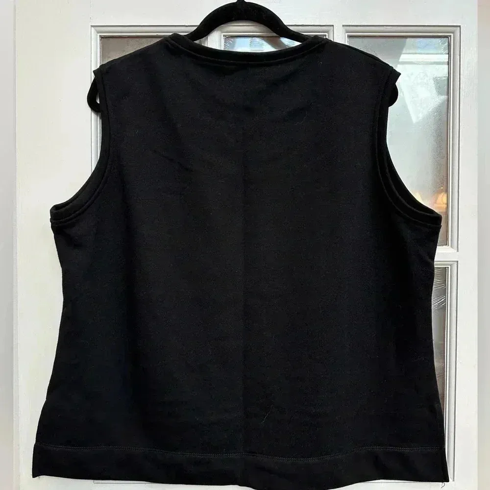 Vintage BCBGMAXAZRIA Y2K Black Embellished Lettered BCBG Crop Sweatshirt Size XL - Image 2