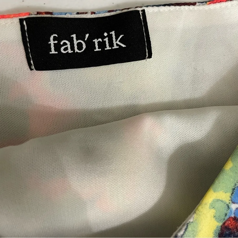 Fabrik Floral Fit & Flare Dress Colorful Abstract Print Sleeveless Cutout Back M - Image 7
