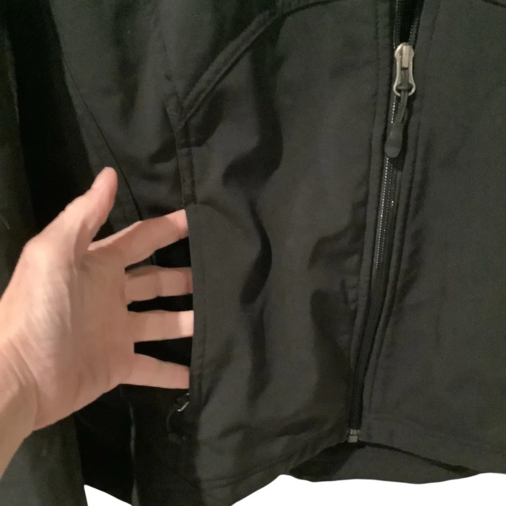 Diamond Supply Women's Fine Line Stretch Black Snow Powder Utility Lined Jacket. - Image 10