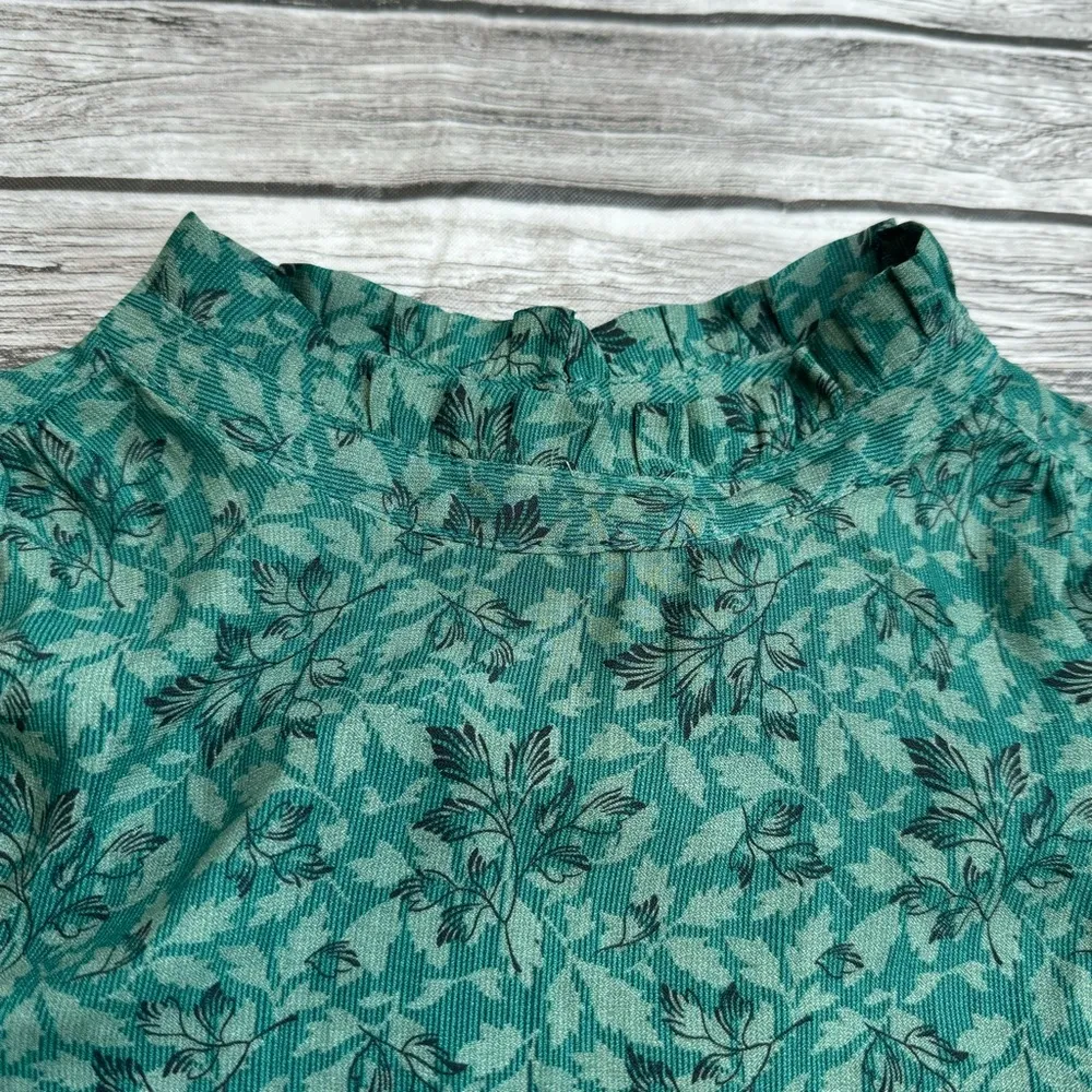 Treasure & Bond Womens High Neck Ruffle Blouse Green Black Floral XS Extra Small - Image 5