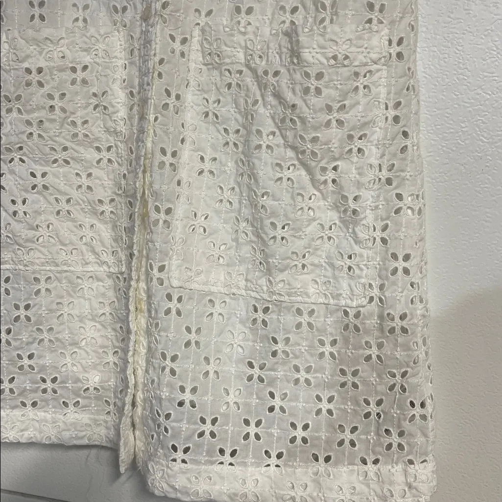 Gap  WOMENS WHITE EYELET BUTTON DOWN MINI DRESS SMALL - Image 2