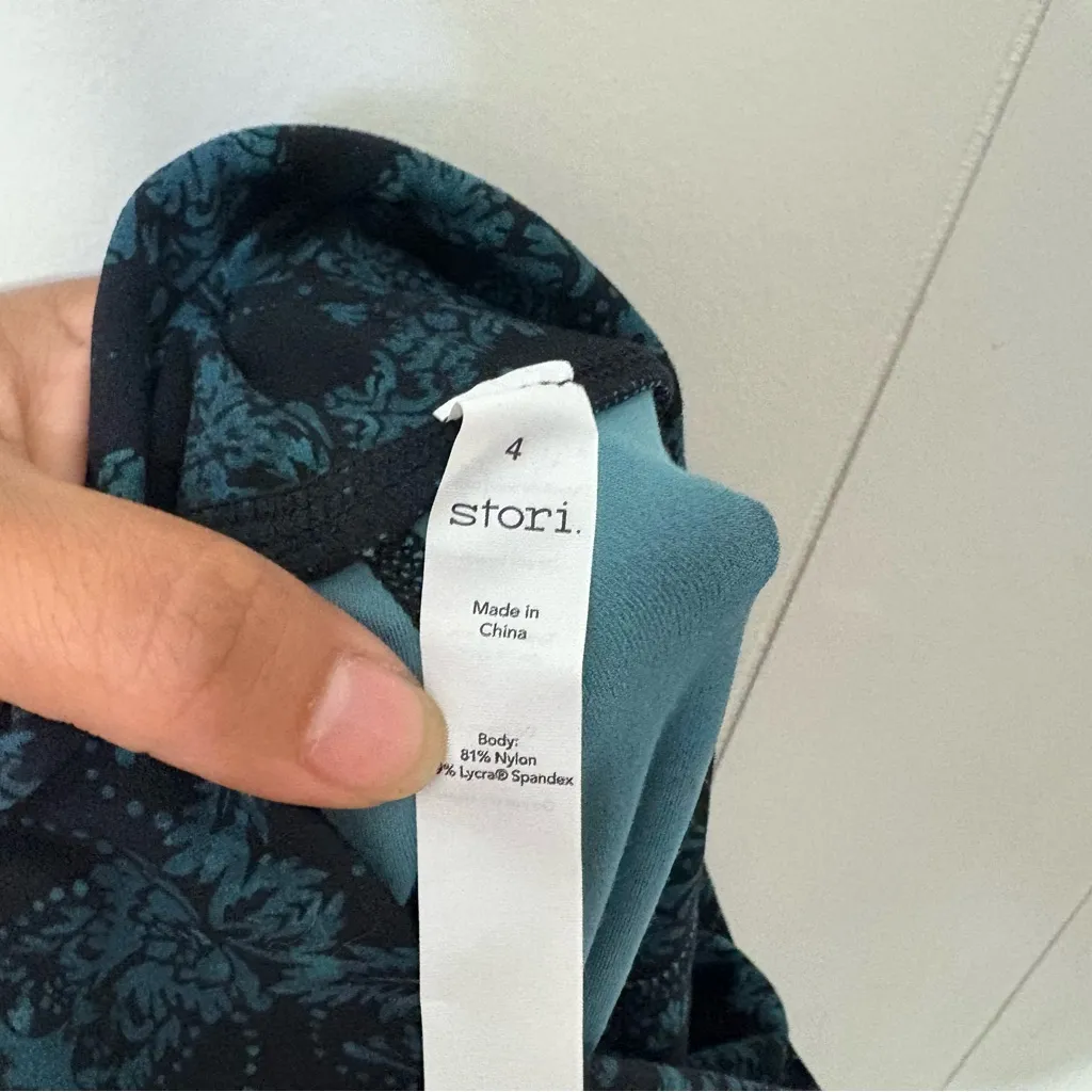 Stori Perseverance Tight Leggings –Damask Onyx Deep Teal Size 4 NWT Green - Image 8