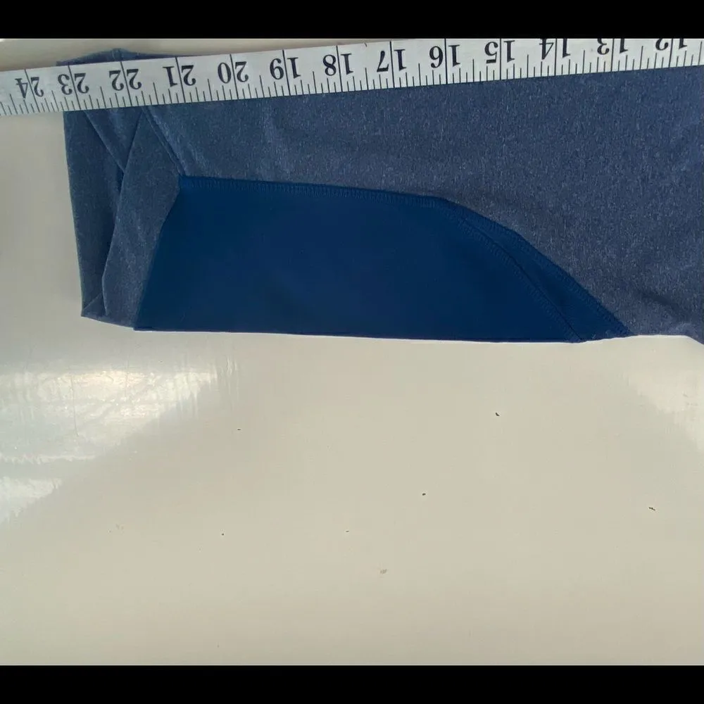 Avia Blue Two Tone Ankle Leggings Size Medium - Image 10