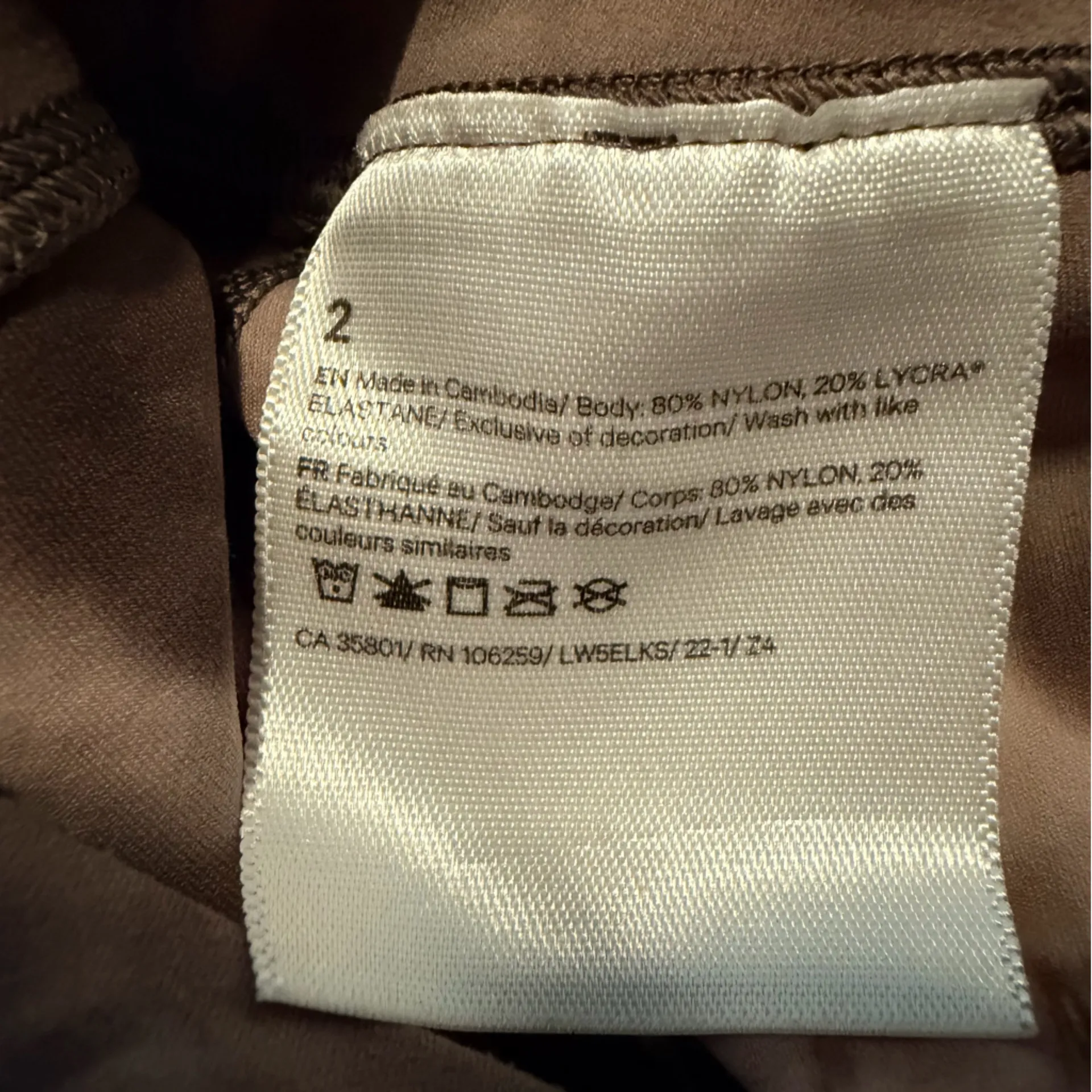 Lululemon Women's Tie Dye Leggings Size 2 - Image 4