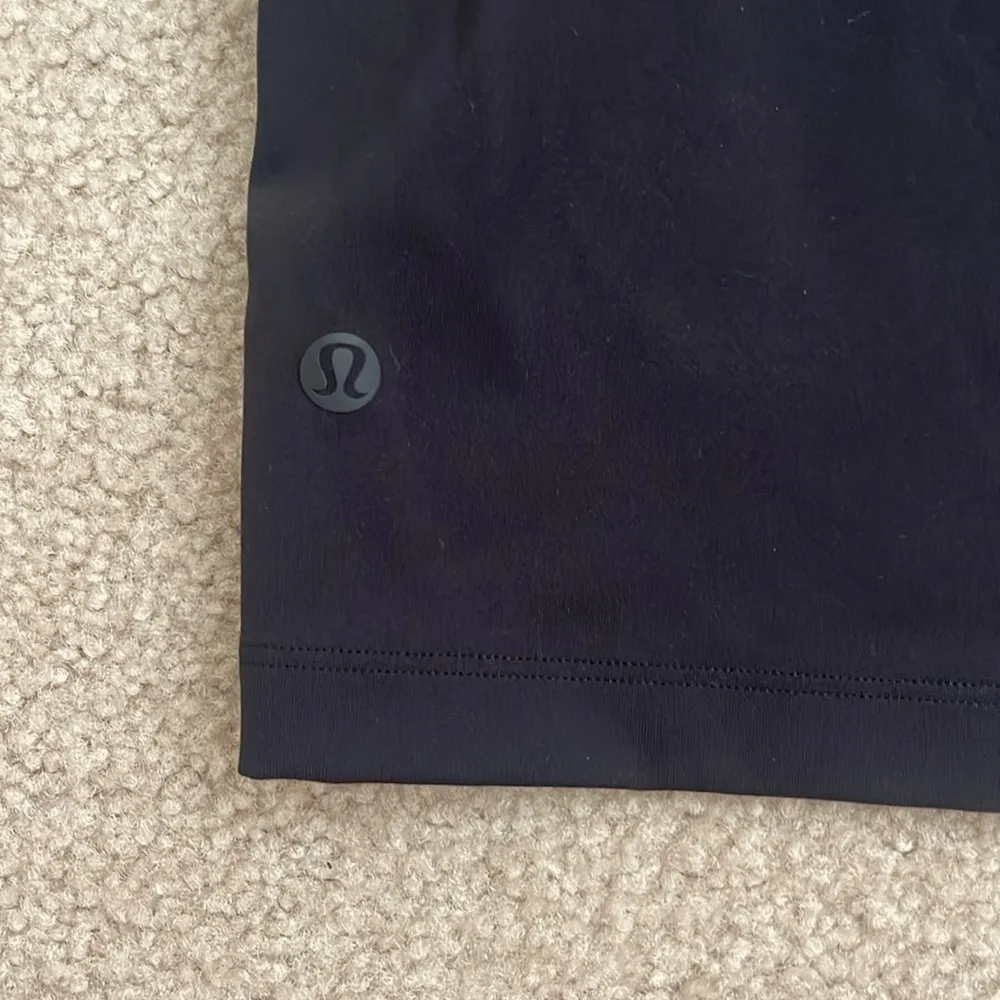 Lululemon Black Shorts with Waist Tie - Image 4