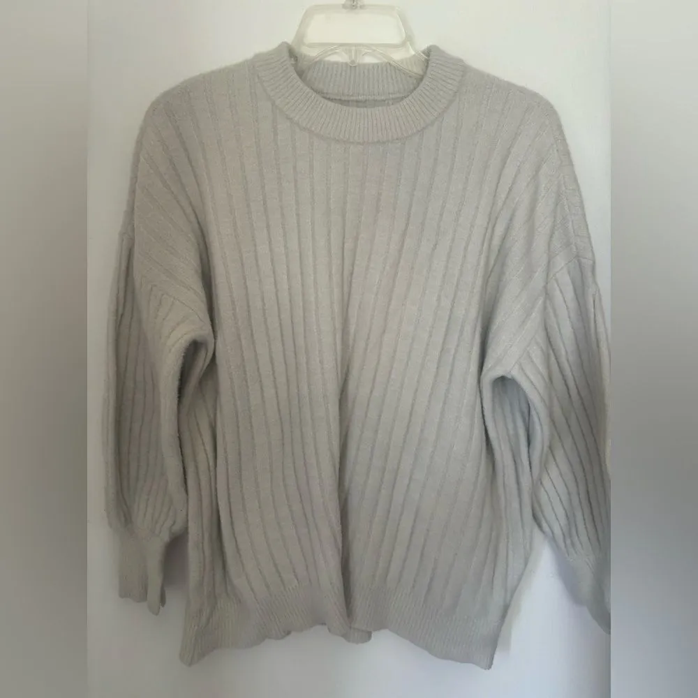Aerie gray wide ribbed crewneck sweater size small - Image 7