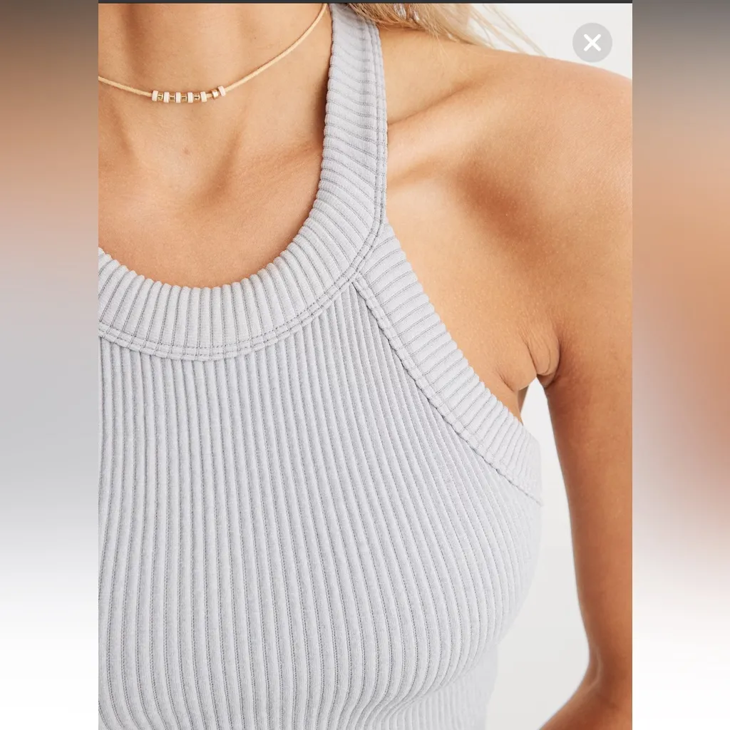 Aerie Gray Ribbed Superchill Seamless High Neck Bra Crop Top - size XL - Image 8