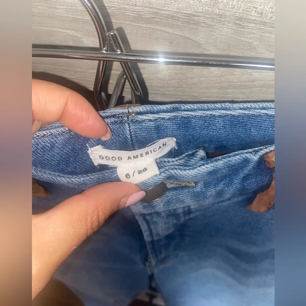 GOOD AMERICAN Good Legs Suede
Mixing Skinny Jeans, Size 6 - Image 4