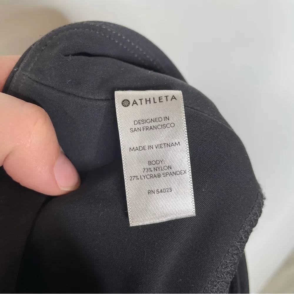 Athleta Stellar Crop Pant Black Size Small - Image 7