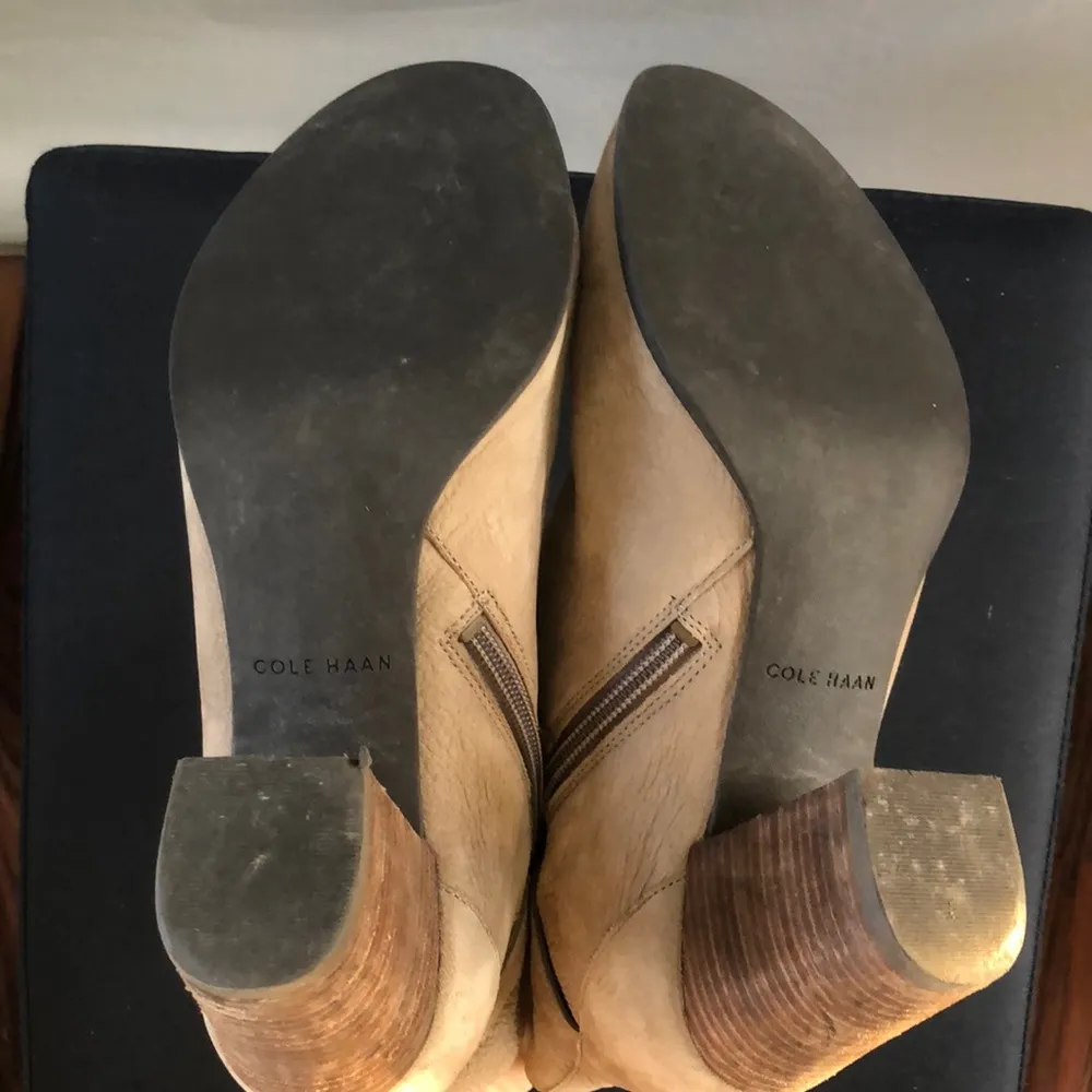 Cole Haan Ankle Boots Size 8 - Image 11