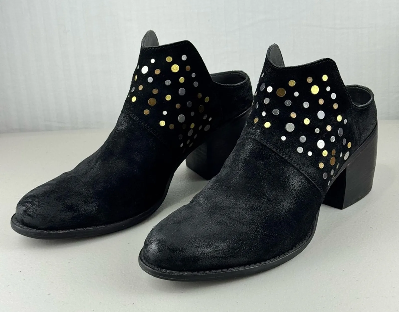 Seychelles SEY Collection Studded Black Distressed Leather Mules Women’s Size 8 - Image 1