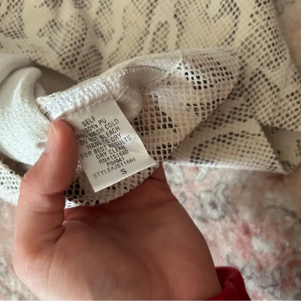 Pants store skirt - Image 4