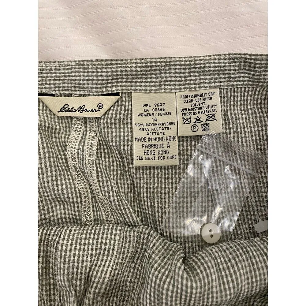 Eddie Bauer Vintage Light Green Plaid Crinkle Skirt
Women's Size 14 - Image 4