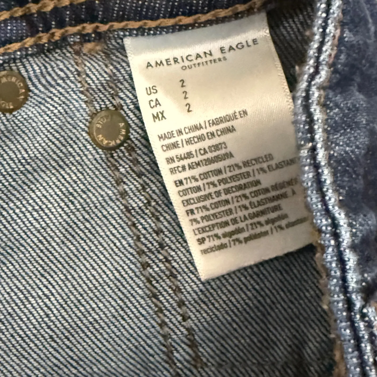 American‎ Eagle Stretch Denim Cuffed Shorts Blue Wash Womens Size 2 - Image 5
