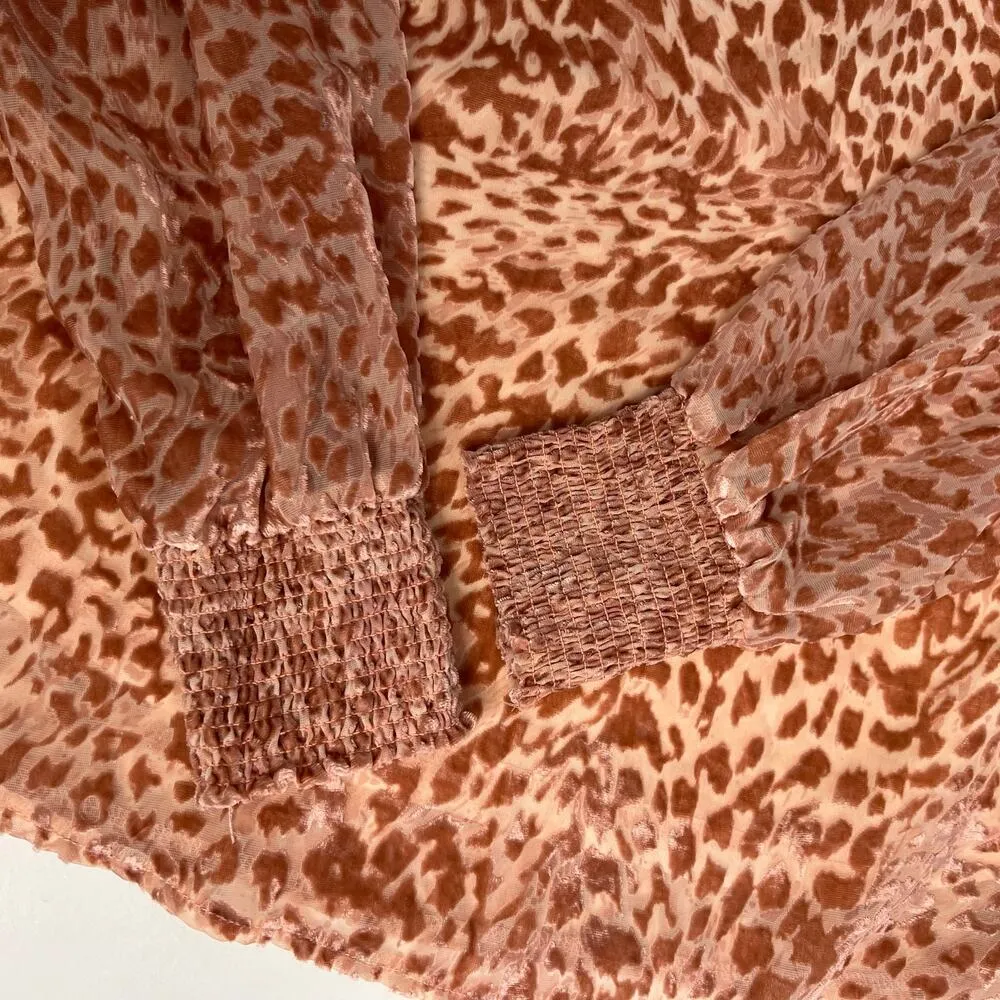 Easel Leopard Animal Print Blouse Peach Semi Sheer Velour V-Neck NWT Boho Glam S - Image 8