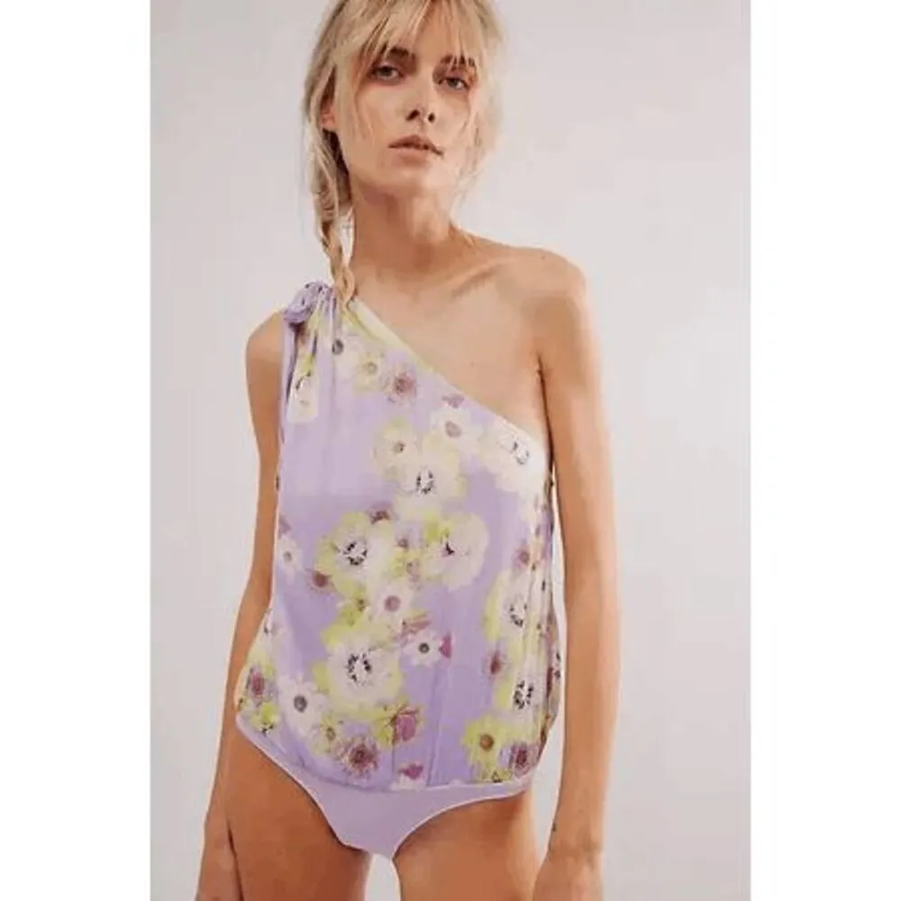 Free People Lavender One Shoulder Floral Silky Tie Shoulder Bodysuit Small NWOT - Image 8