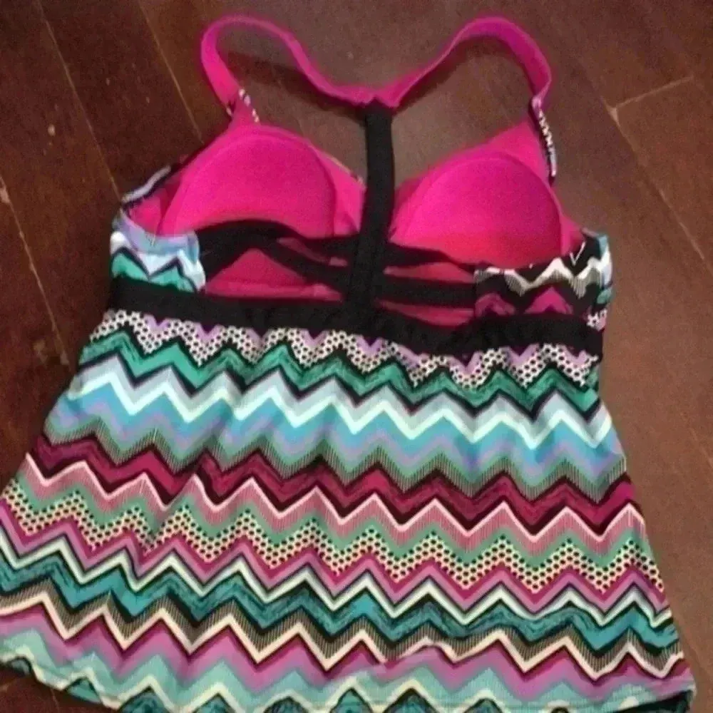 un brand swim wear size S Pink - Image 10