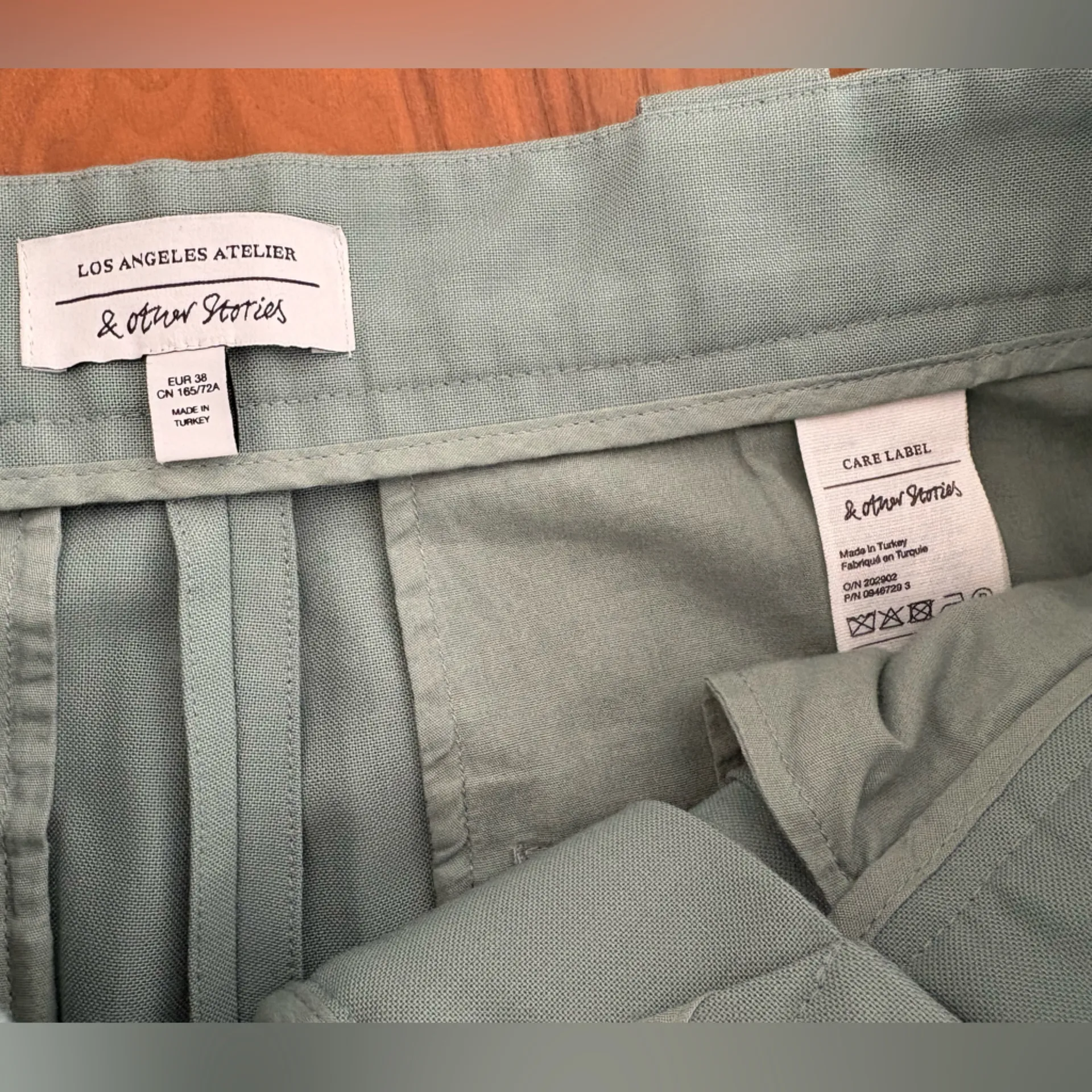 & Other Stories Sage Green Dress Pants - Image 5