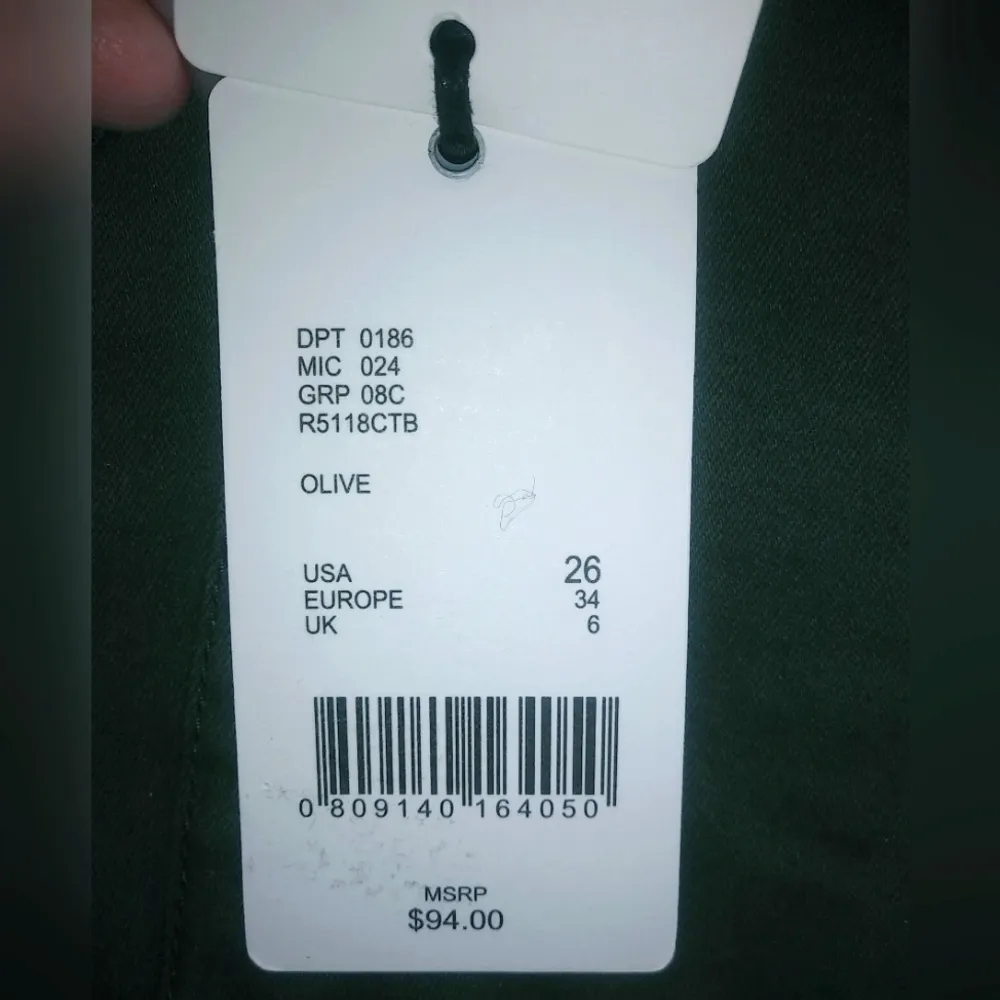 a loves a 26 High Rise Ankle Skinny Cotton Pocketed Army Green Pants - Image 11