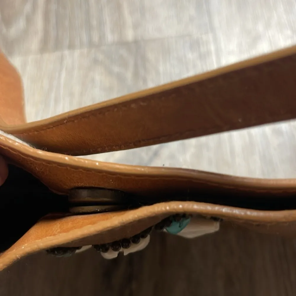 Steve Madden Leather Puka Shell Embellished Shoulder Bag - Image 5