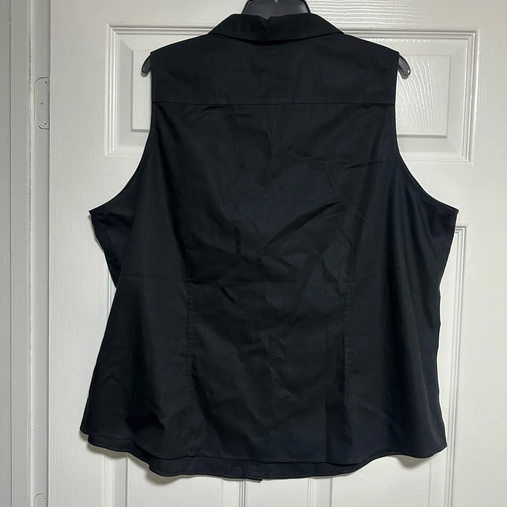 WOMEN INVESTMENTS Non Iron BLACK POINT COLLAR POPLIN SLEEVELESS SHIRT TOP - Image 3