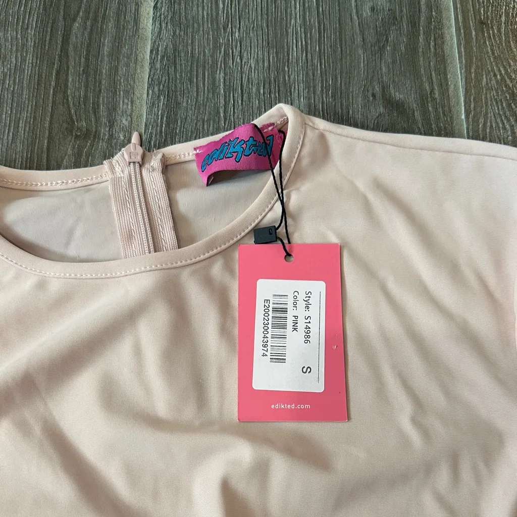 Edikted Blush Long Sleeve Ruched Dress - Image 2