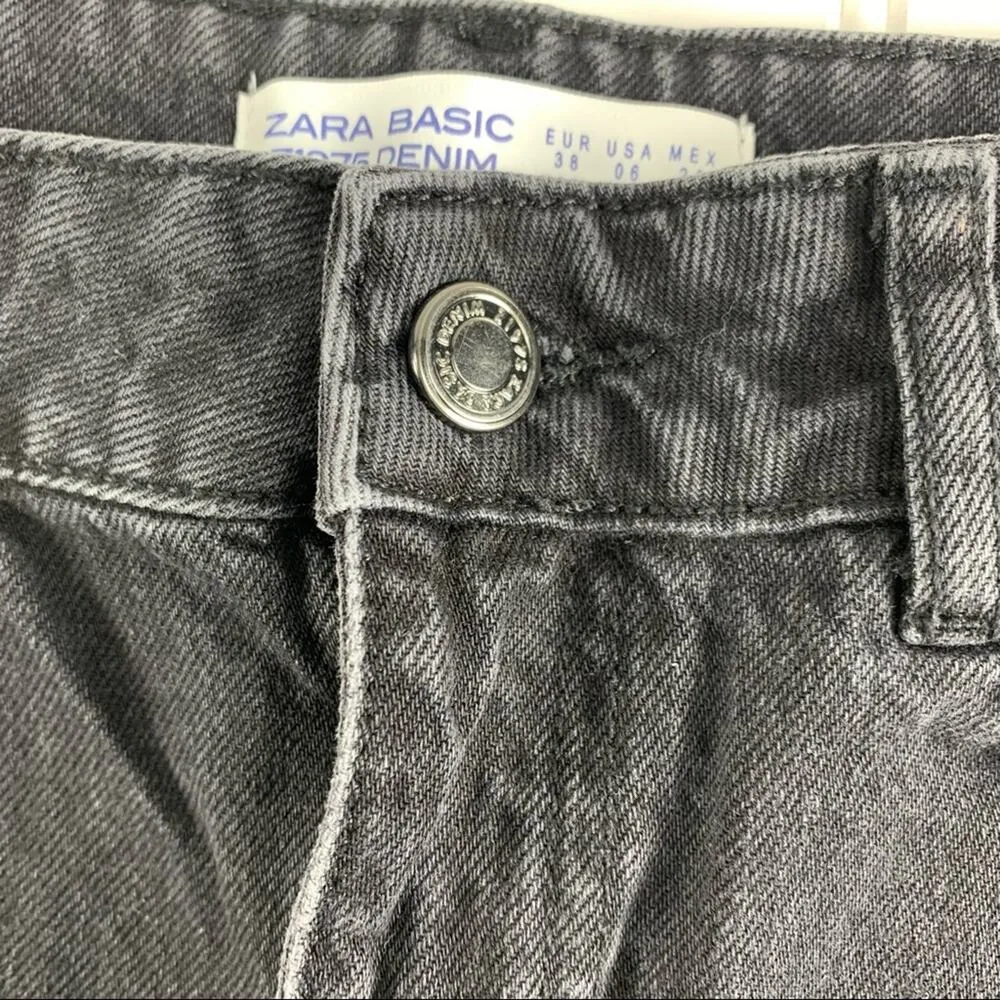 Zara Black High Waist Beaded Jean Shorts Sz 6 - Image 4