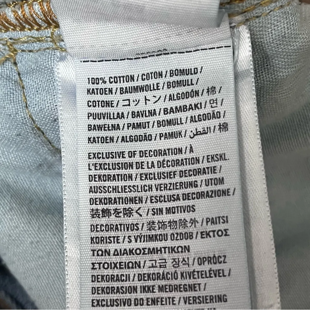 Hollister Low Rise Y2K Button Fly Denim Cut Off Shorts 28” Waist Preppy Coastal - Image 6