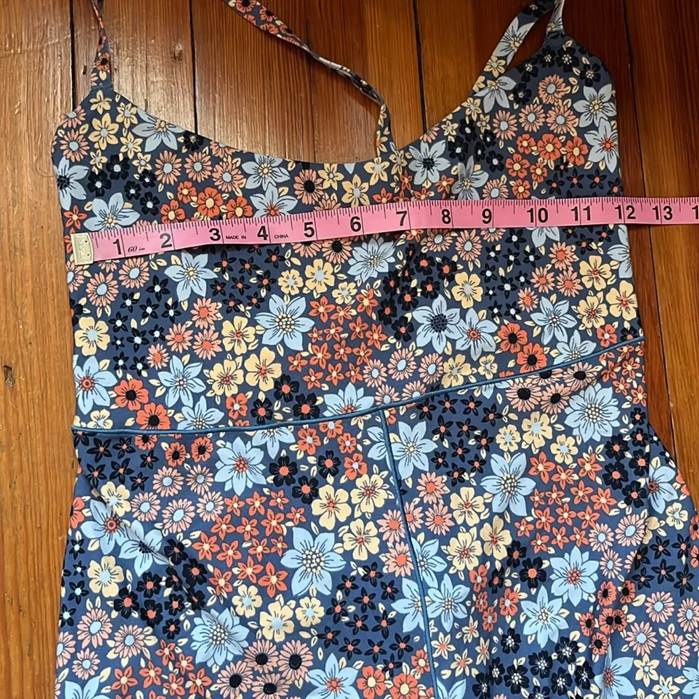 Offline by  Floral Criss Cross Back Onesie Sz XL - Image 5