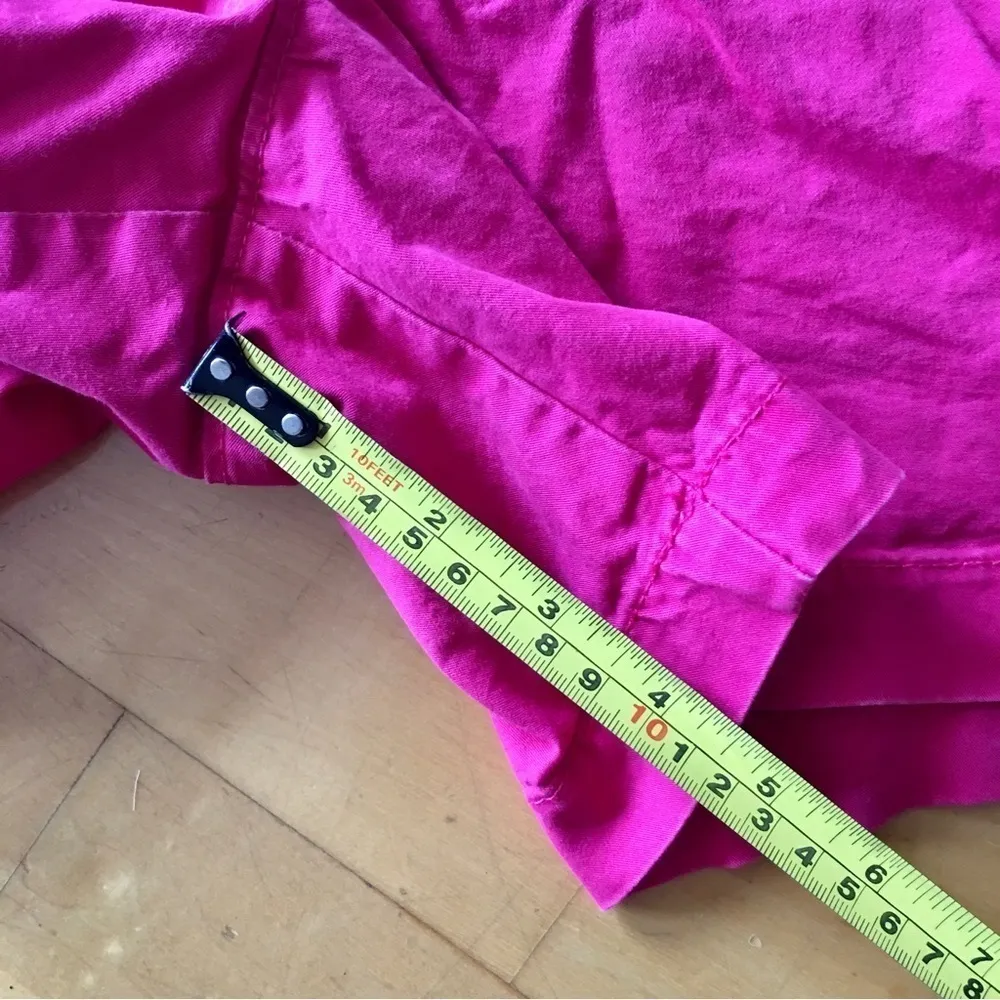 Old Navy Hot Pink Low Rise Shorts, Size 4 - Image 8