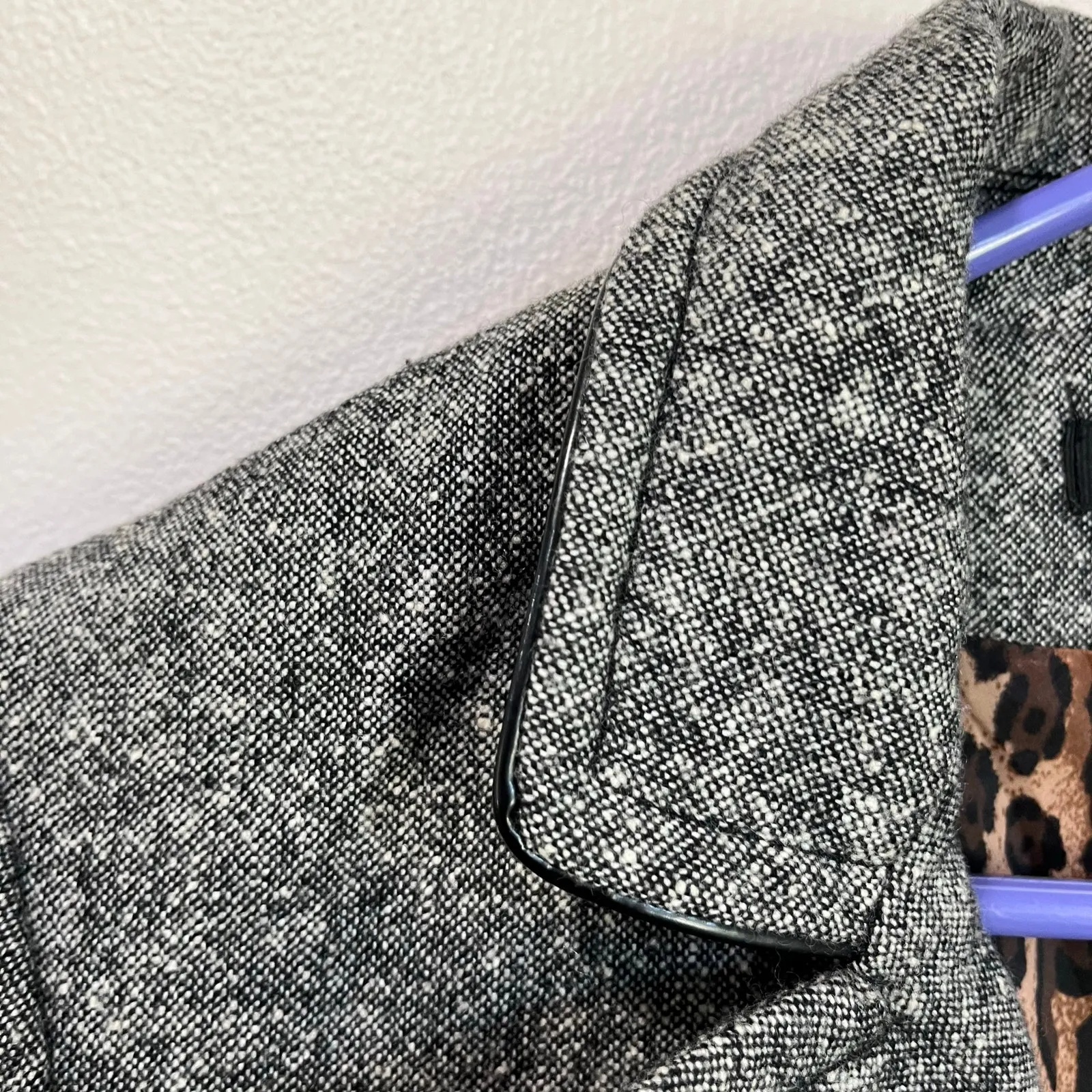 EXPRESS  Gray Wool Blend Blazer Career Y2K Cropped Jacket Size 4 - Image 4