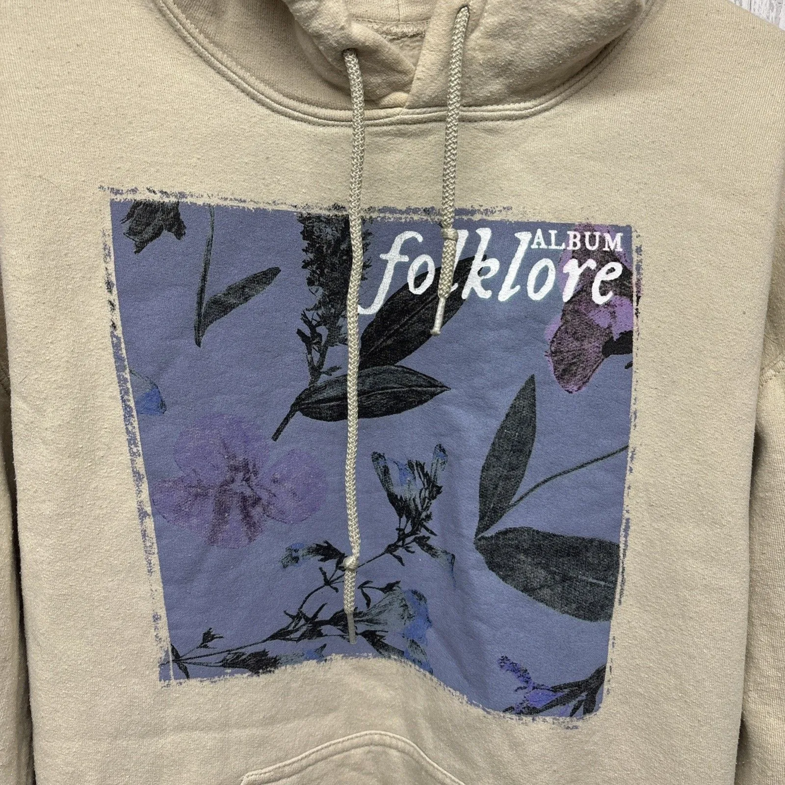 Womens Size M Taylor Swift Folklore Hoodie Well Loved - Image 2