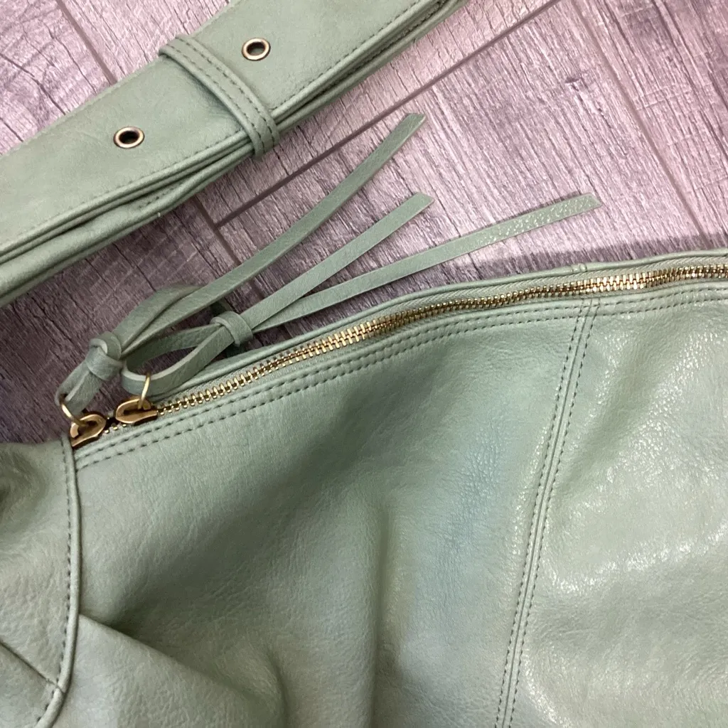 House Of Harlow 1960 Slouchy Carry All Hobo Bag Green - Image 5