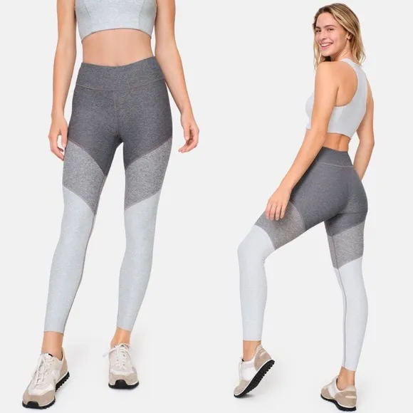 Outdoor Voices 7/8 Springs Legging Grey Size Small - Image 2