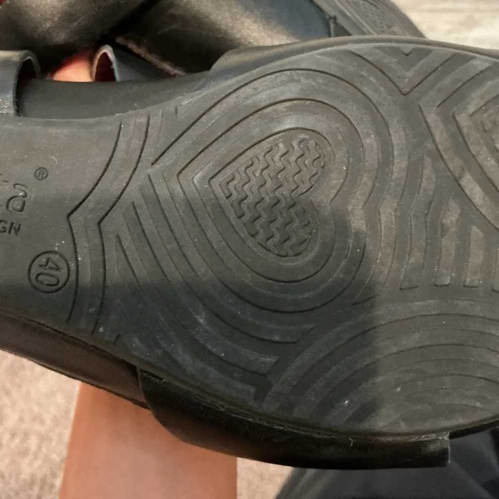 Sanita‎ Vans Flats Leather Sandals Adjustable Straps Comfort Casual Black Sz 9 - Image 6