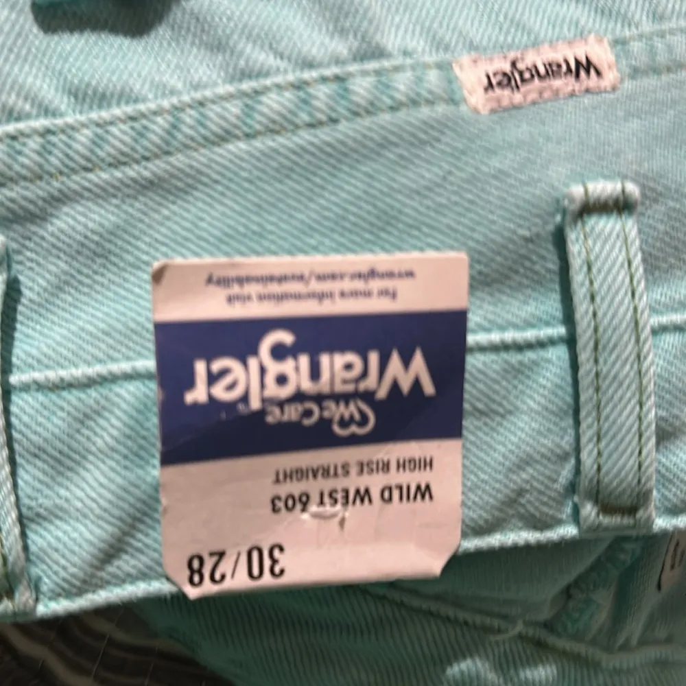 NWT  Wrangler Wild West 603 High Rise Straight Jean Aquarius  30X28 - Image 7