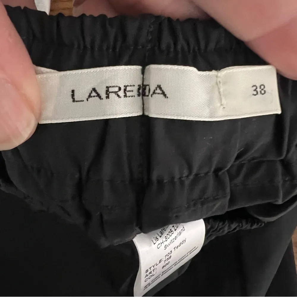 Lis Lareida Women’s Black Crop Casual Pants Teddy Size 38 (US Medium) Italy Made - Image 9