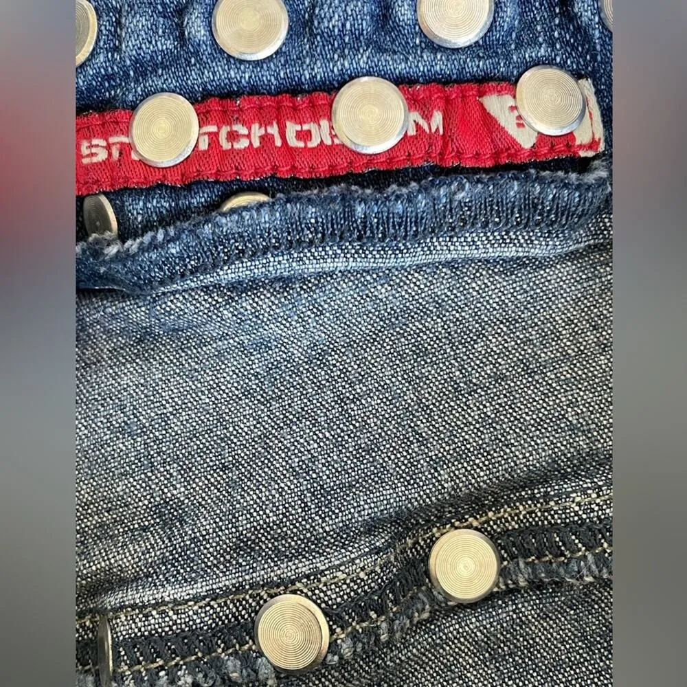 Guess Studded Denim Vintage Jeans Size 32 - Image 5