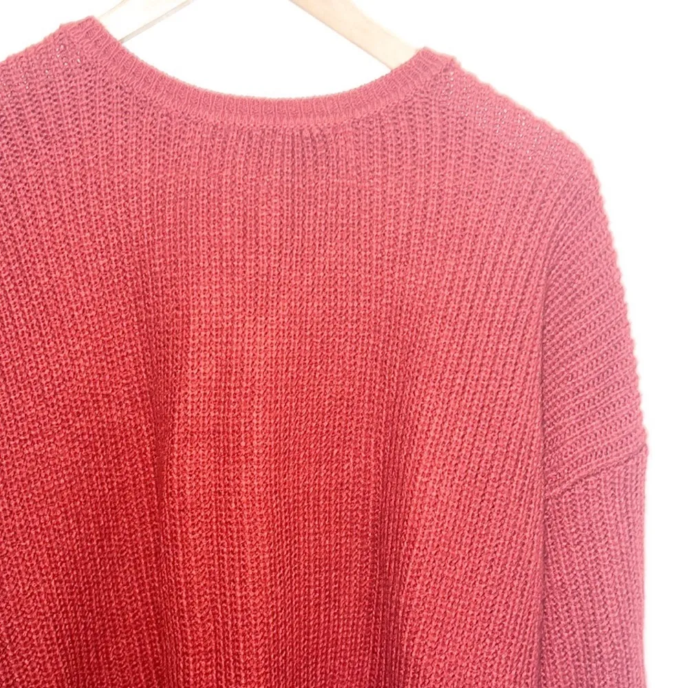 Cable & Gauge Burnt Orange / Red Chunky 3/4 Acrylic Sweater - Image 2