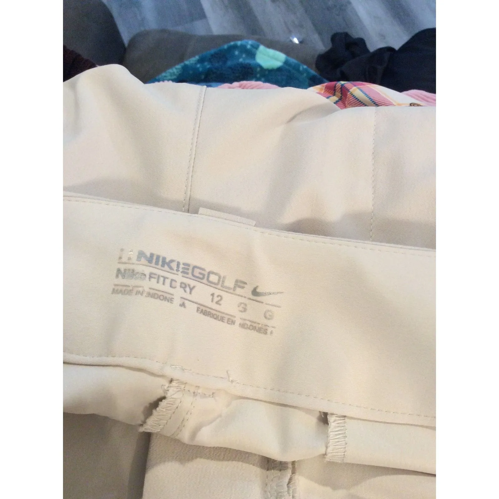 Nike Golf Women's Capris Tan Size 12 Fit Dry EUC - Image 4