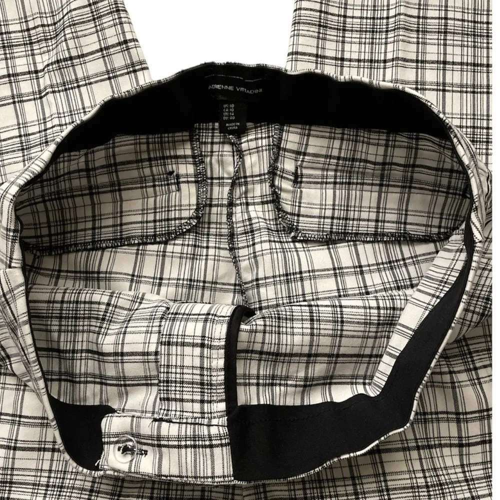 Adrienne Vittadini B&W Plaid Flat Front Straight Leg Pants Trousers size 10 NWOT - Image 3