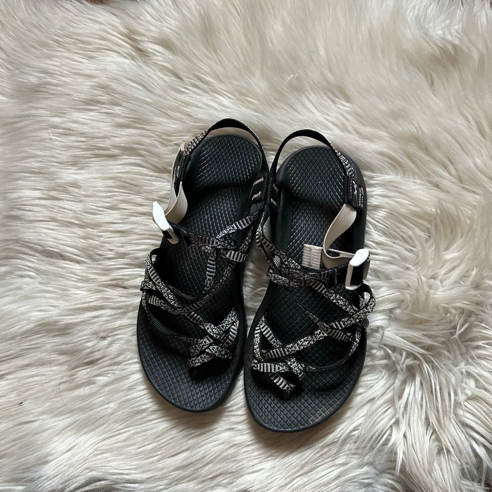 CHACO Woman’s Black ZX2 Boost Strappy Hiking Sandals - Image 4